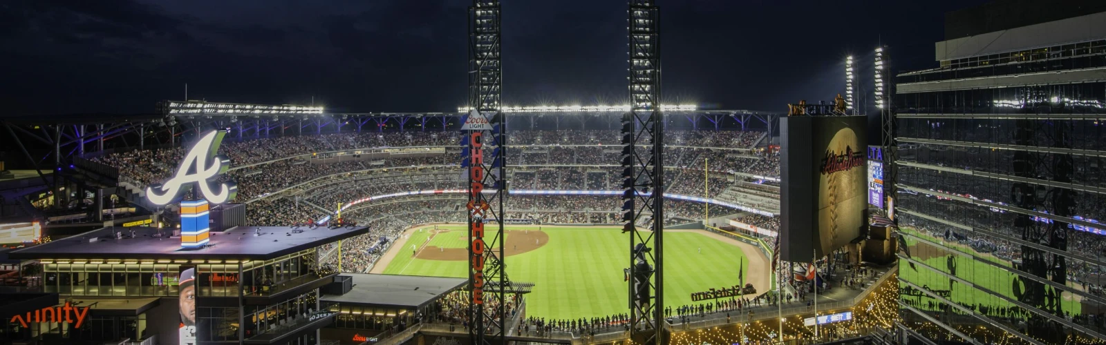 Main Heading: Discover Comfort and Convenience at Top Hotels Near Truist Park
