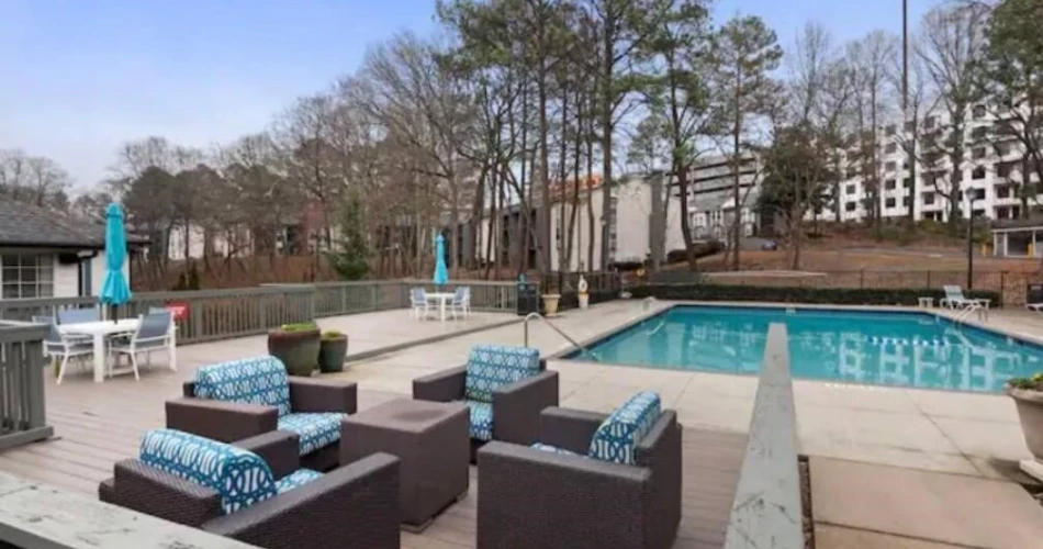 Los Mejores Hoteles Cerca de Truist Park para la Experiencia Definitiva del Juego de los Braves