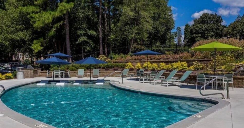 Encabezado Principal. Descubre Comodidad y Conveniencia en los Mejores Hoteles Cerca de Truist Park