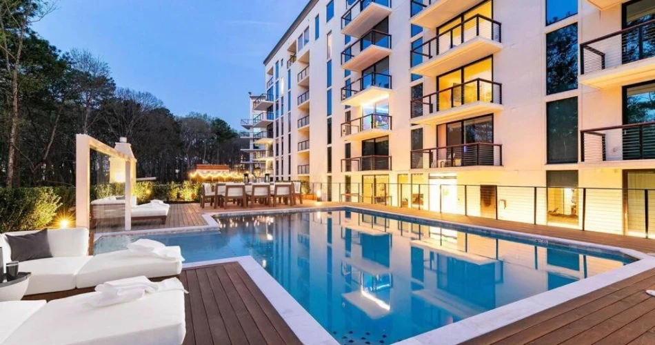 Encabezado Principal. Descubre Comodidad y Conveniencia en los Mejores Hoteles Cerca de Truist Park