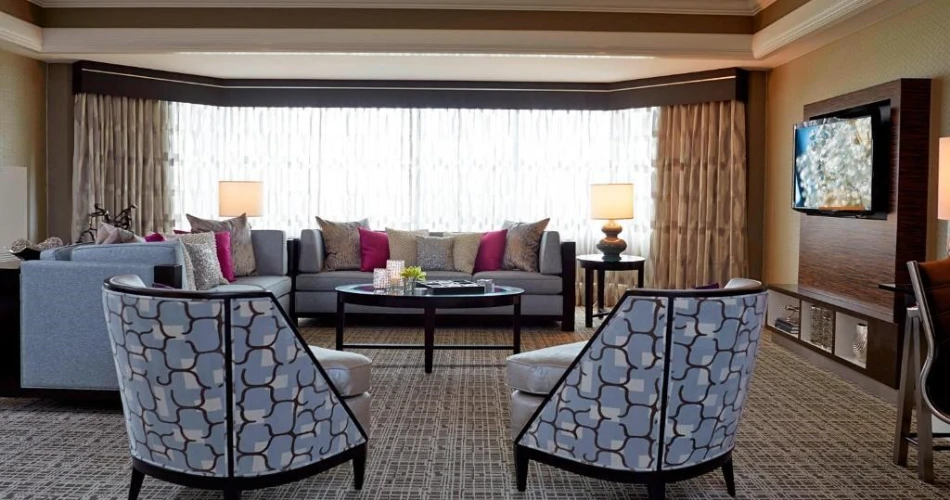 Descubre los mejores hoteles alrededor de Truist Park para tu próxima visita.