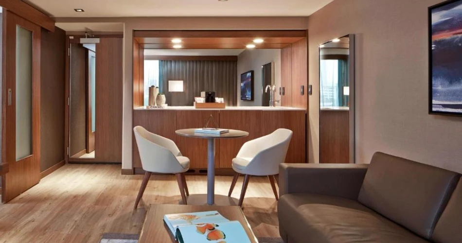 Descubre los mejores hoteles alrededor de Truist Park para tu próxima visita.