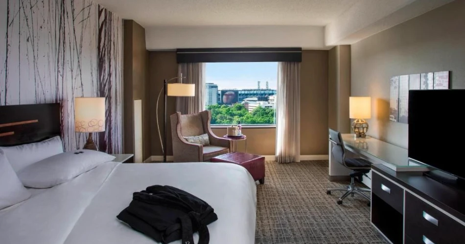 Game Day Ready: Top Places to Stay Near Truist Park